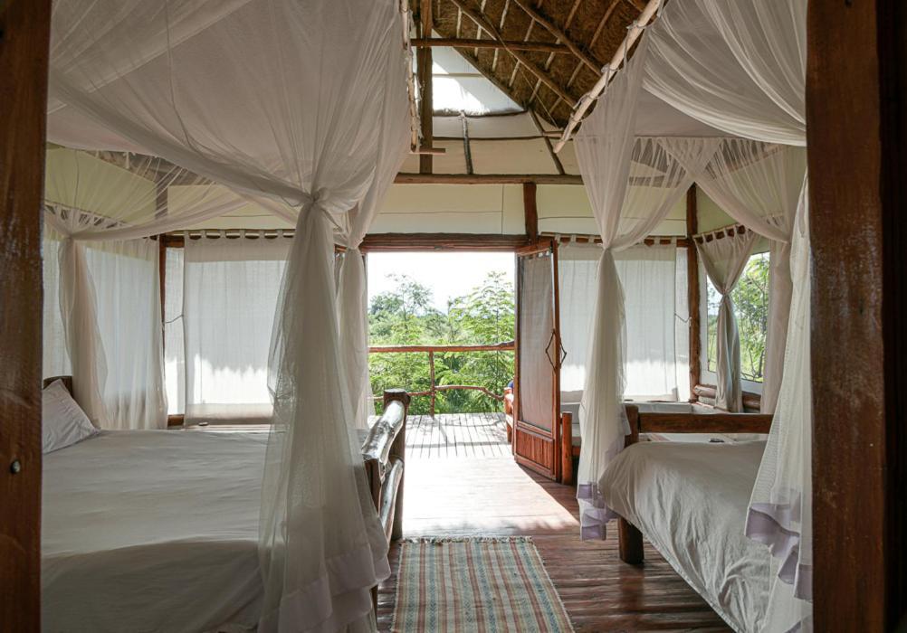Hotel Kazinga Wilderness Safari Camp Kasese Esterno foto