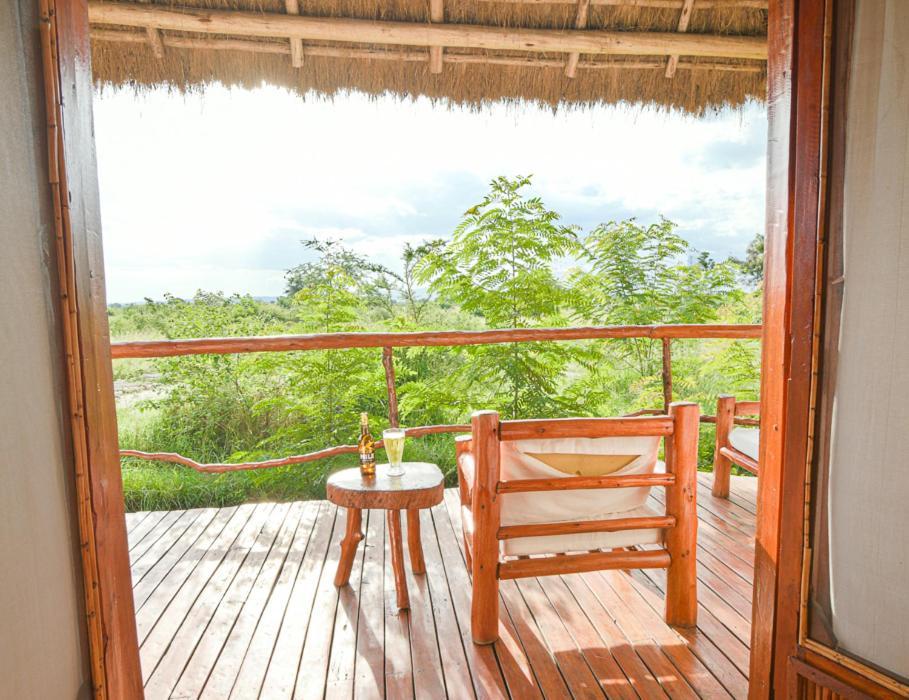 Hotel Kazinga Wilderness Safari Camp Kasese Esterno foto
