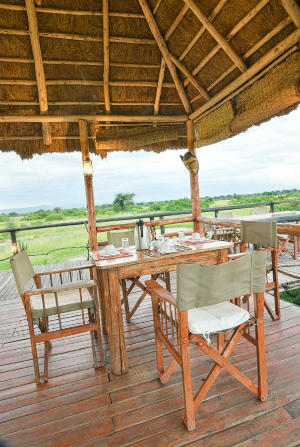Hotel Kazinga Wilderness Safari Camp Kasese Esterno foto